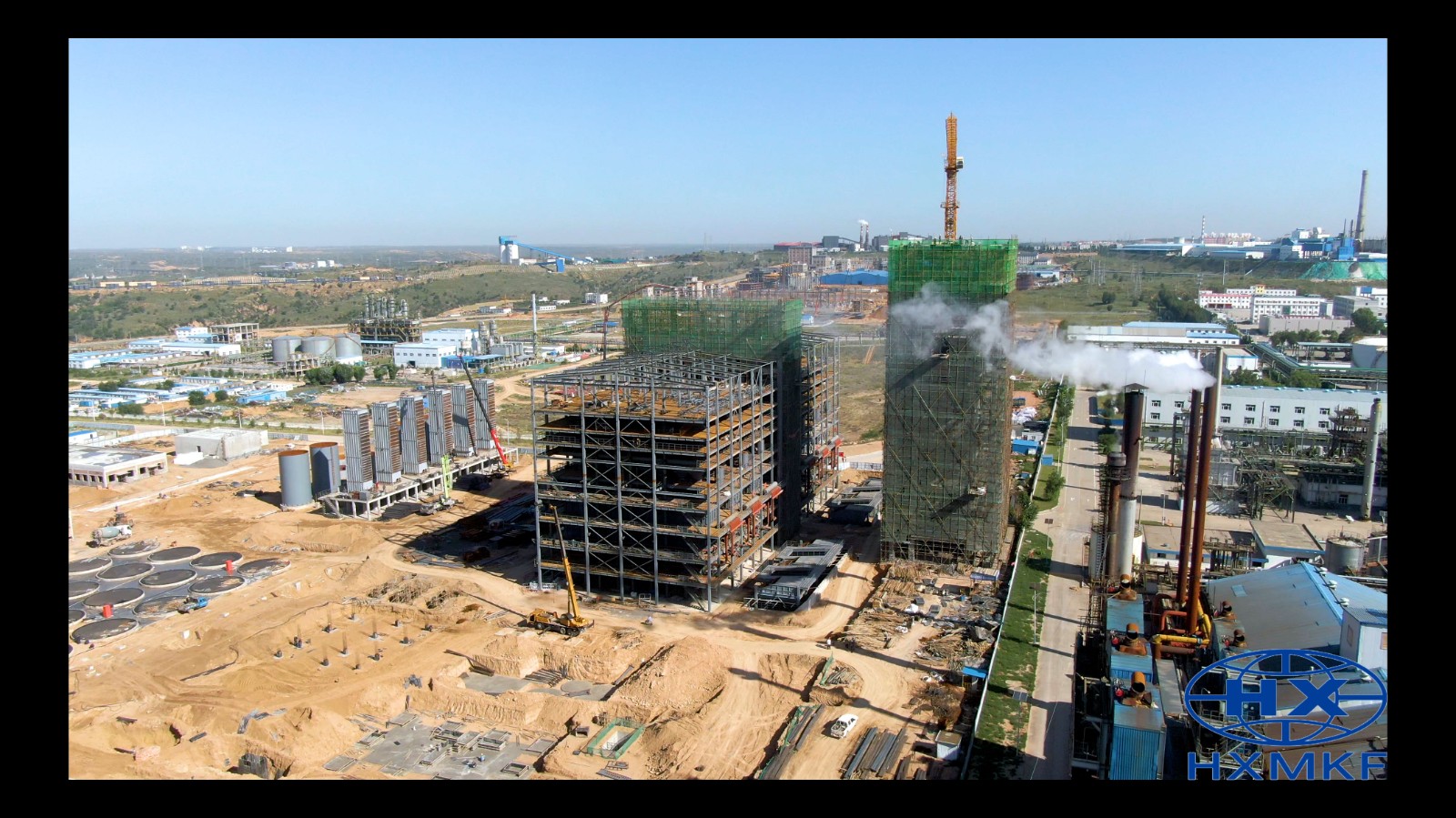 公司承建的陕西煤业化工集团神木天元化工有限公司年产135万吨兰炭装置主体结构完成